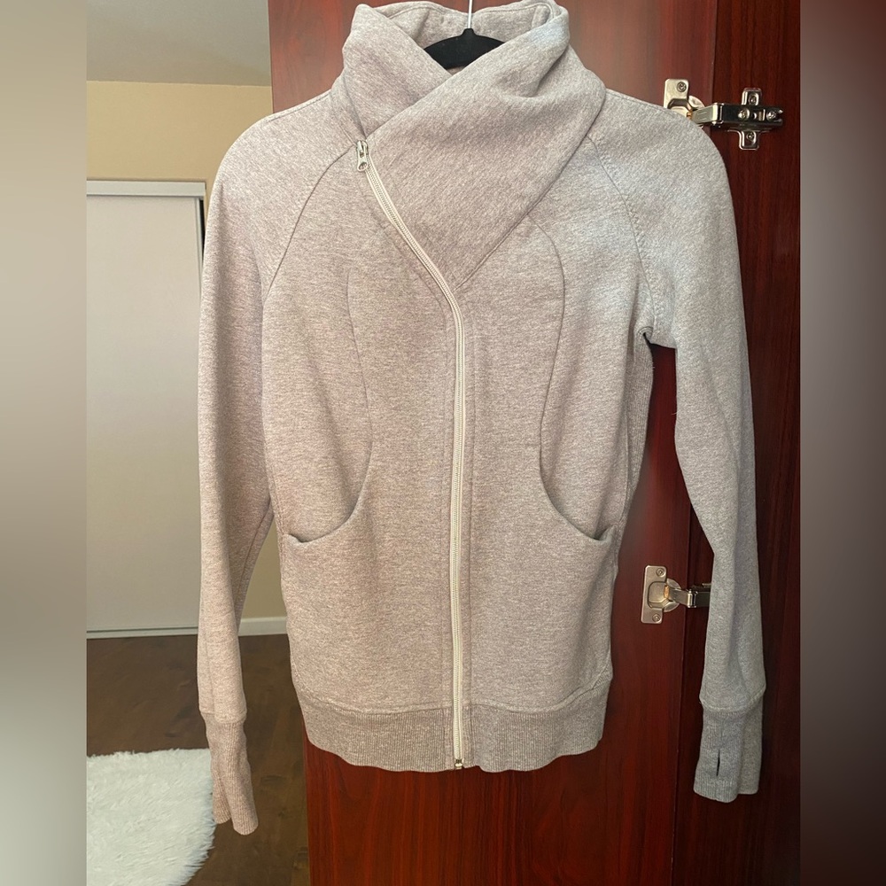 Lululemon Cozy Cuddle Up Jacket